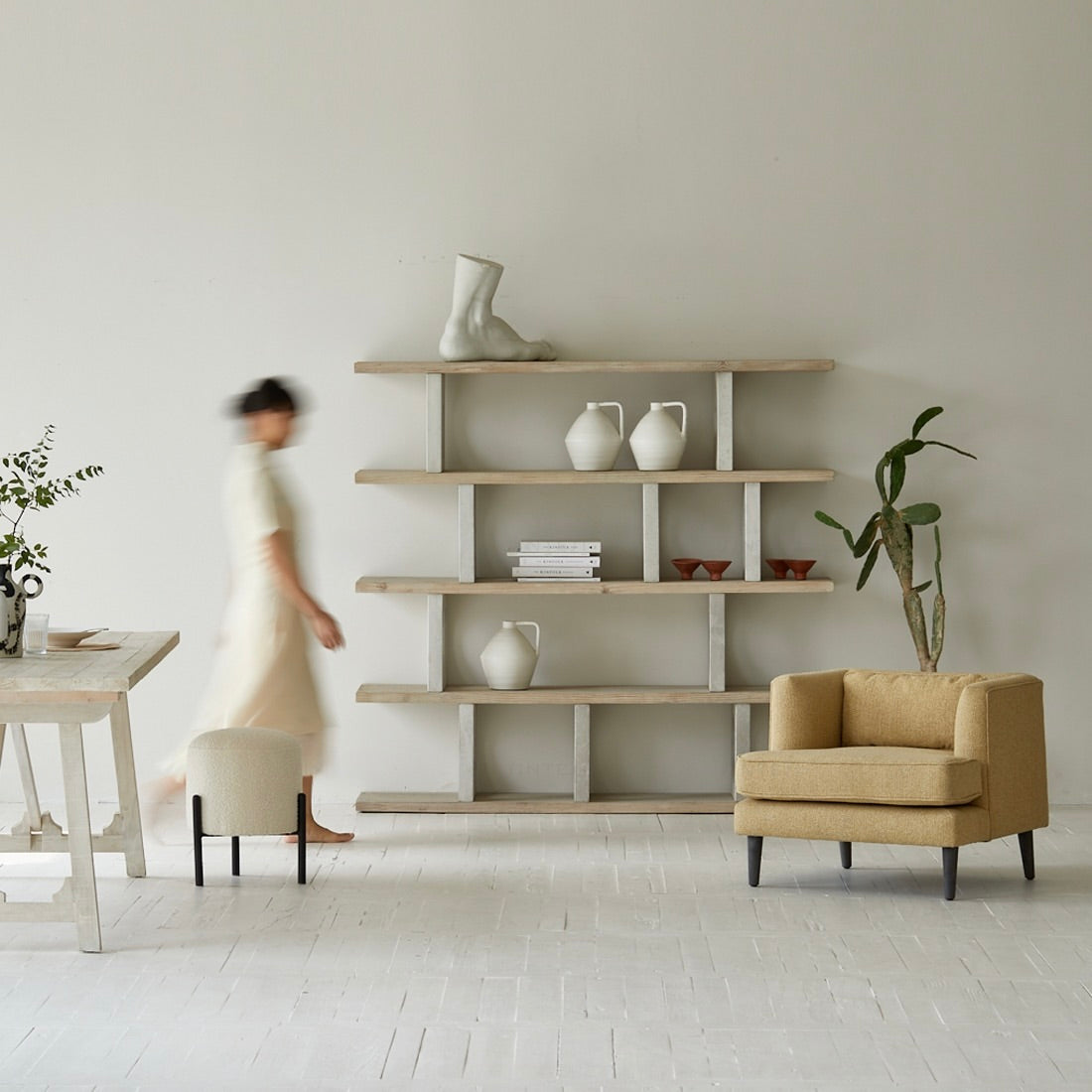 Regal „Nordic“ – Aus Kiefernholz und MDF
