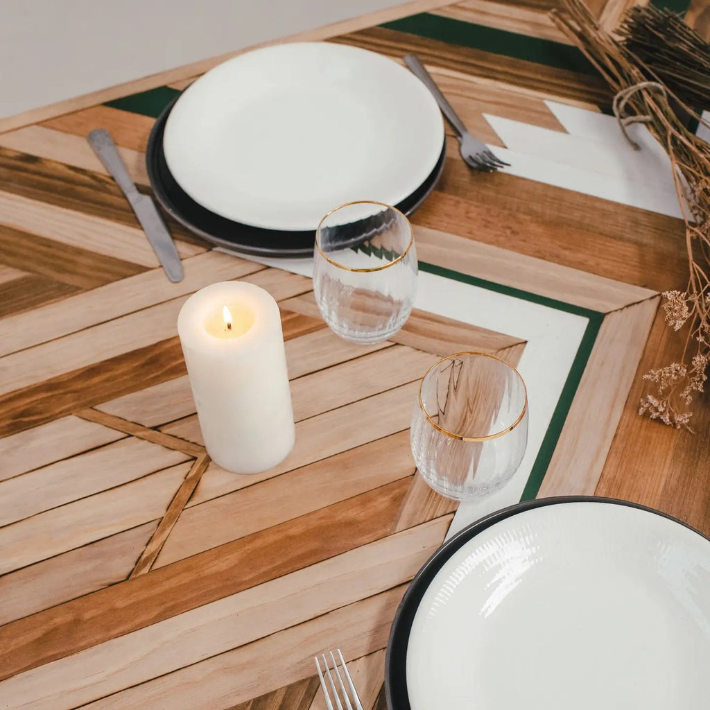 Esstisch „Forest“ – Ausziehbarer Tisch aus massivem Holz, handgefertigt in Spanien