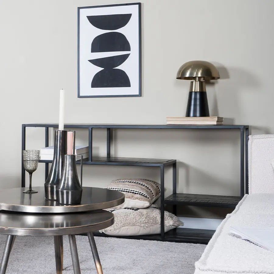 Regal „Huub“ – Schwarzes Regal aus Mangoholz & Metall