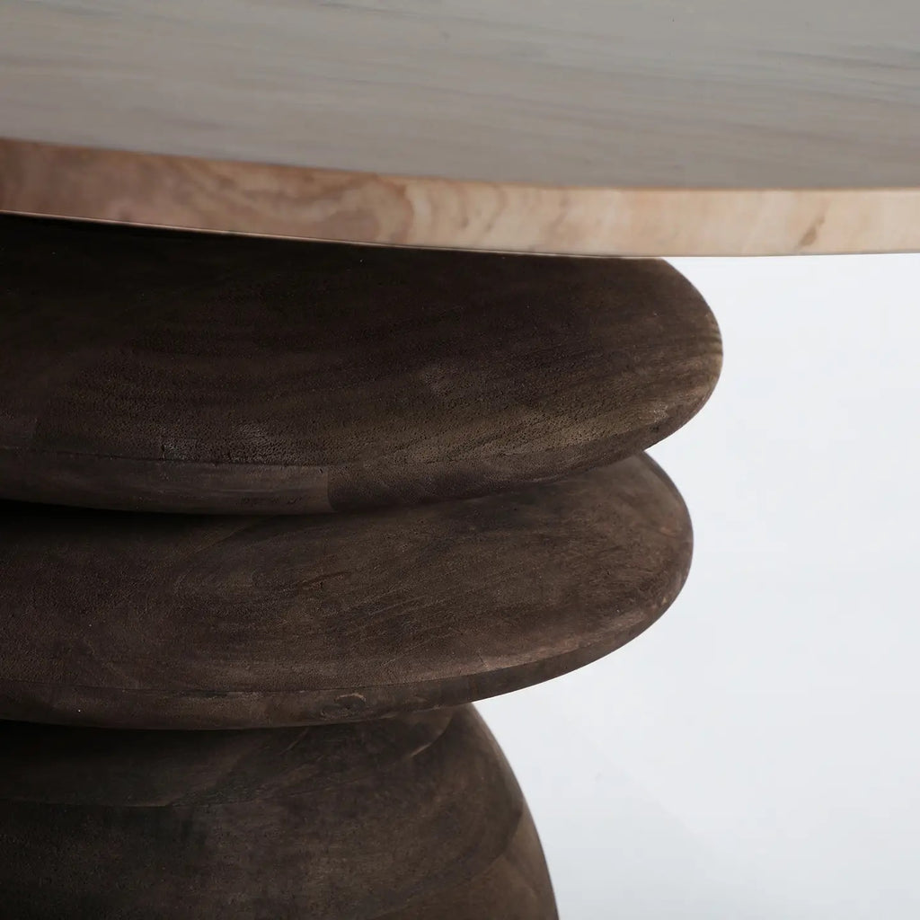 Couchtisch „Vrads“ – Mangoholz & Marmor