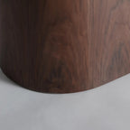 Esstisch „Dinsac“ – Schwarze Keramik & Holz